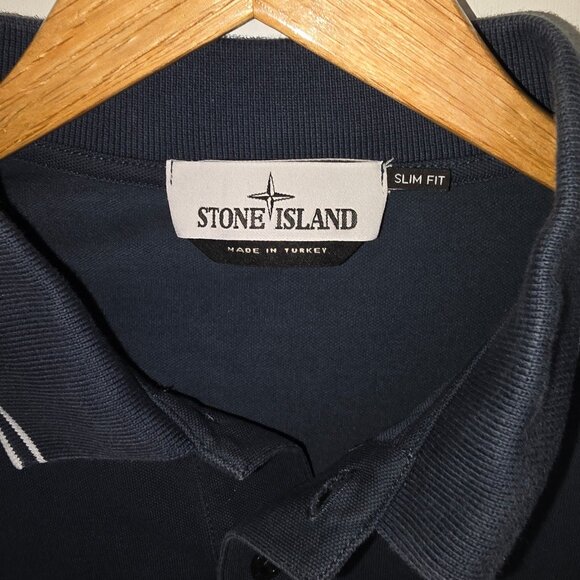 Stone Island NavyPolo Shirt Patch Program size XL Slim Fit Pre Owned - Picture 2 of 3